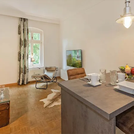 Hohe Buchen 3 Apartment *